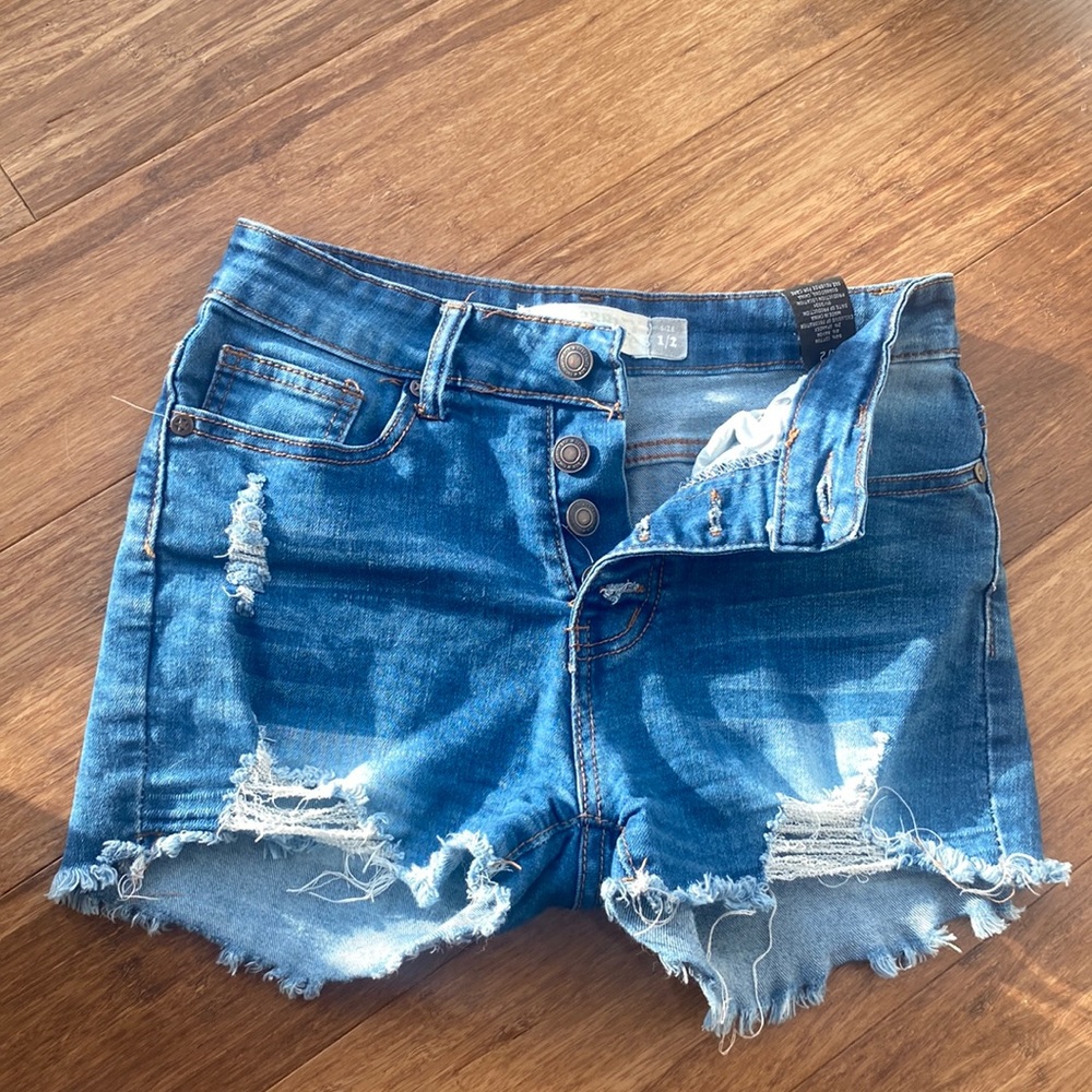 Dark wash ripped Jean shorts